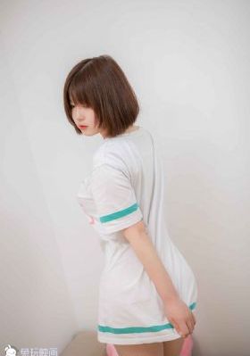 裸体瑜伽电影