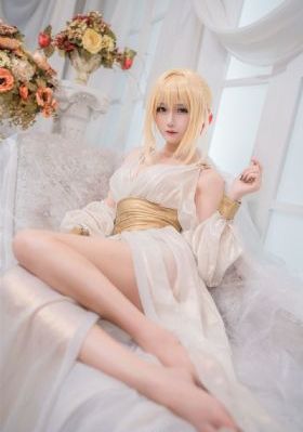 伦理2男一女3p